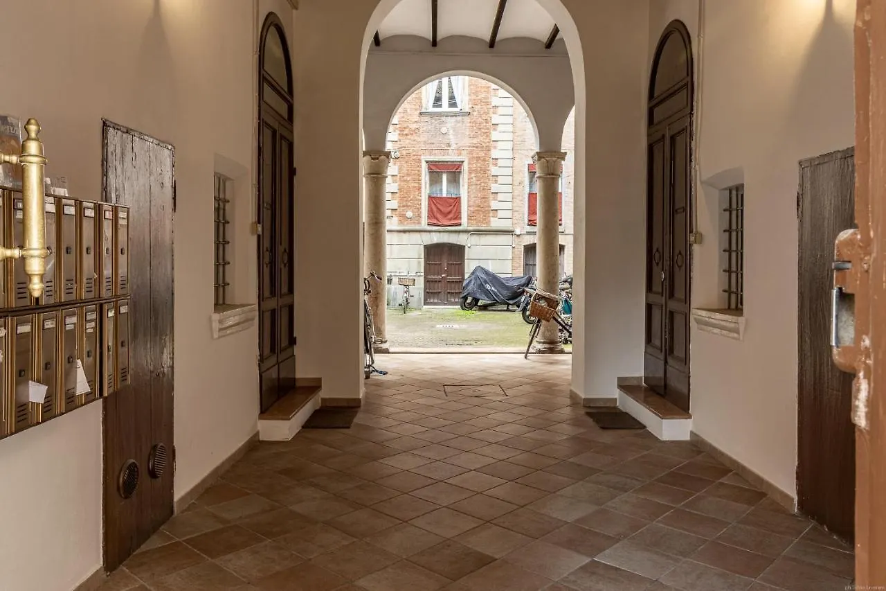 Ferrara Centro Elegant Duplex Apartment