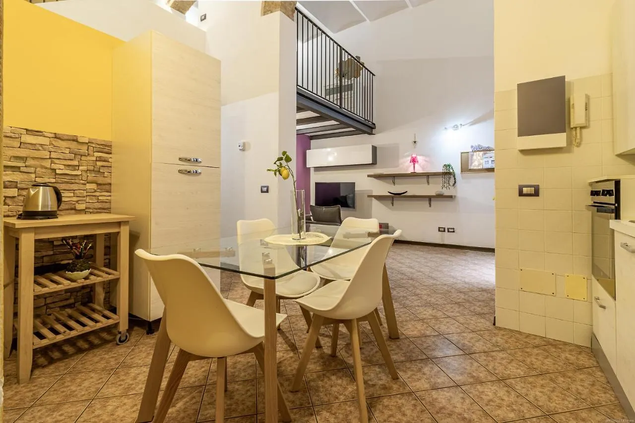 Ferrara Centro Elegant Duplex Apartment