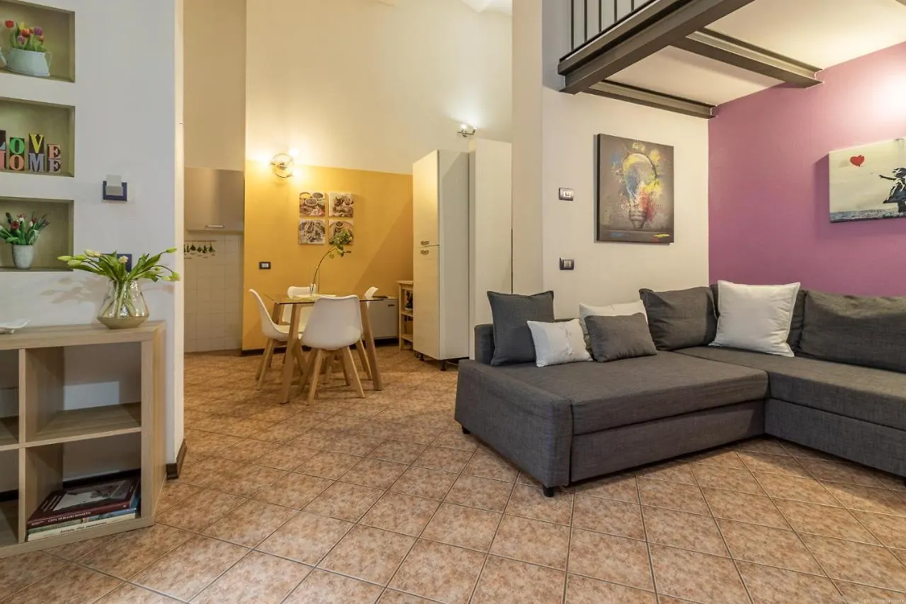 Ferrara Centro Elegant Duplex Apartment Italy